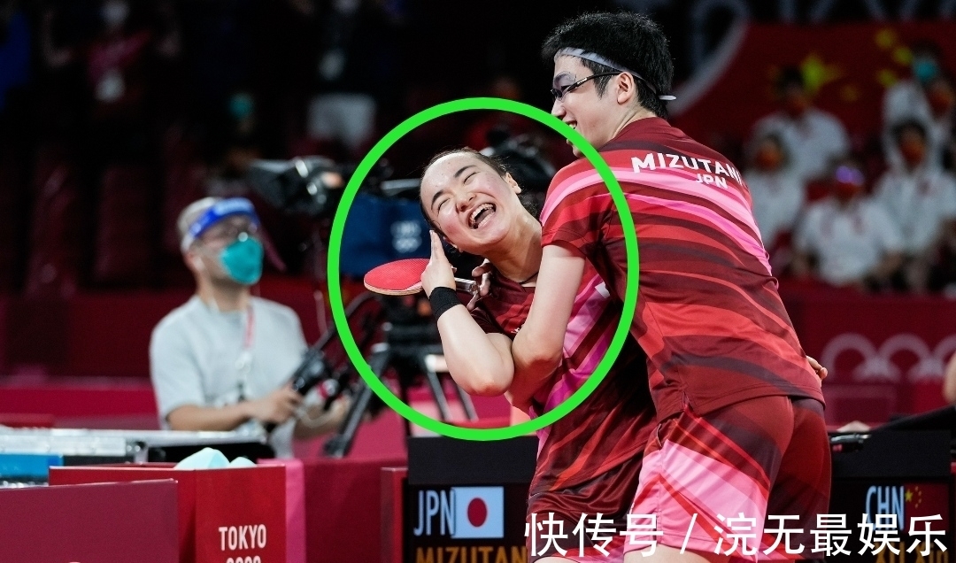 乒乓球|获得奥运冠军的伊藤美诚,为何会抗拒水谷隼的拥抱?日媒给出答案