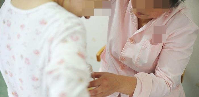 小云|产后下奶困难,宝妈每天被迫喝“下奶汤”,不仅没效还上火、便秘