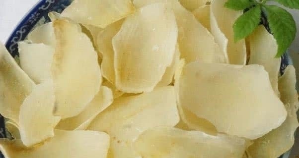 卵巢|女人雌激素偏低,常吃6种食物,助你通乳散结,滋养卵巢显年轻!