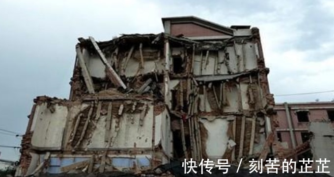 小区|“通知”已下发，三类房子将被拆除，你的在其中吗