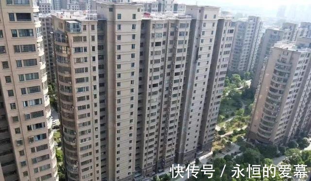 买房|二手房房龄一旦超过这个数,再便宜也不要买,除非地段很好!