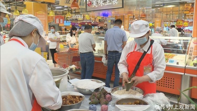 粽子|手工现做!端午临近,粽子旺销