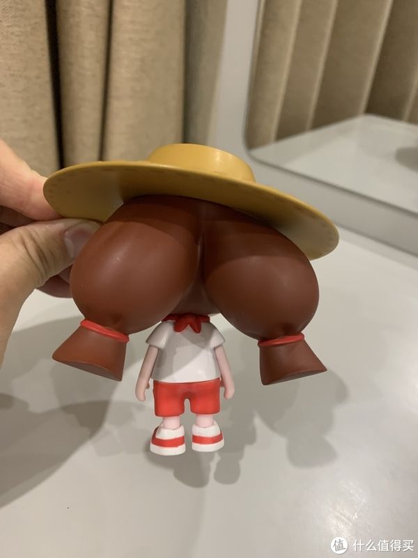 晒物|新年第一份礼物——张大妈的首款手办张小草