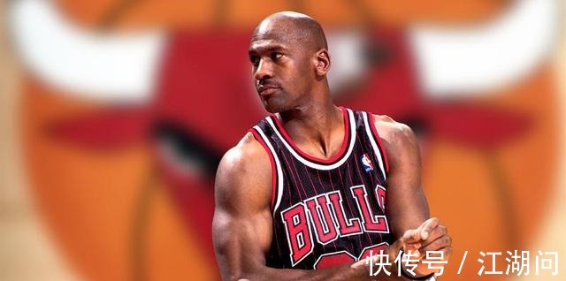 雕像|乔丹雕像上被骑扣的人是谁这身份太特殊,使乔丹更加伟大!
