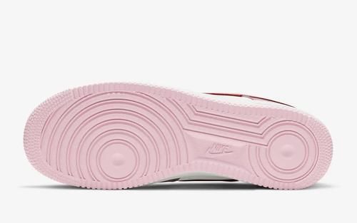 nike|今年最好看的情人节!这双 AF1 让人一见钟情!