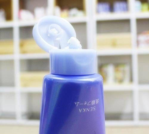 2020网红“烂脸”护肤品黑榜：第1个你就用过，第4个太鸡肋