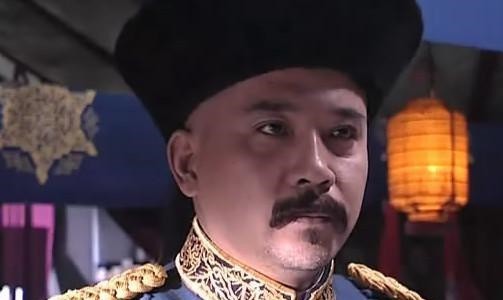 袁世凯错误|袁世凯称帝为何失败,只当了八十三天皇帝,原因在于这两个字!