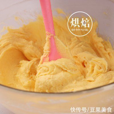 舒可曼|超级简单的无泡打粉版黄油蛋糕，赶快get起来