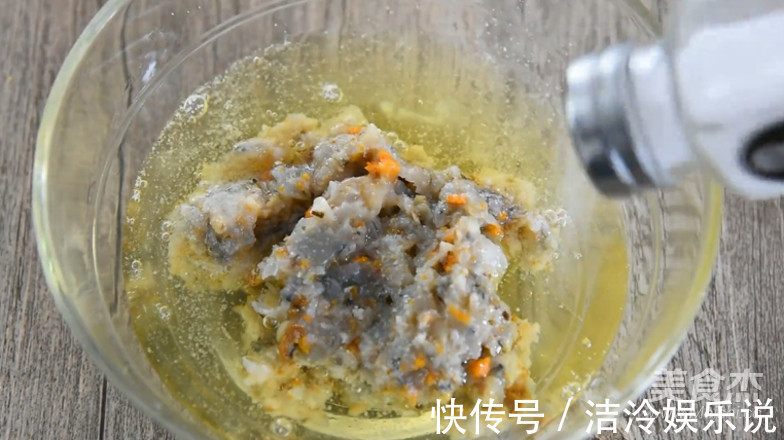 没有螃蟹的赛螃蟹,试试这做法,味道超级鲜美,口感鲜香滑嫩