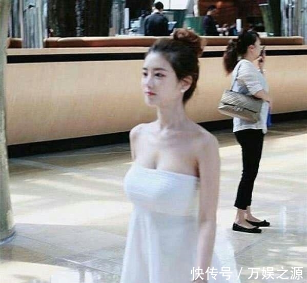 美女|高仿佟丽娅小姐姐好漂亮,大爷你这样看一幅美女画不太厚道吧