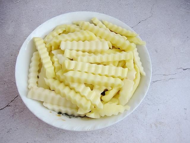 土豆扣肉|老两口，爱吃这菜维C是西红柿的4倍，被誉为人类“第2面包”抗饿