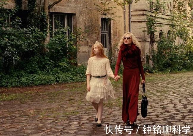 性早熟|7岁乳房发育、10岁来例假，儿童性早熟为何越来越常见了？