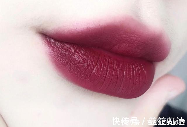 颜色|相亲时女生最好别涂这几支口红,强势又霸道,男生一般不会喜欢!