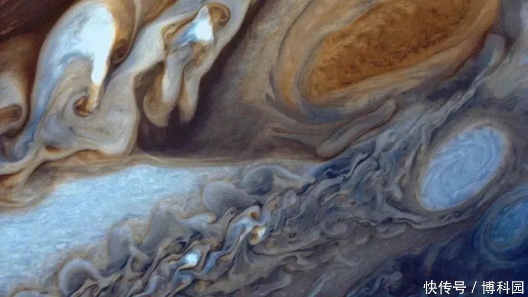 探测器 木星大红斑正在缩小,已经只有两个地球大了