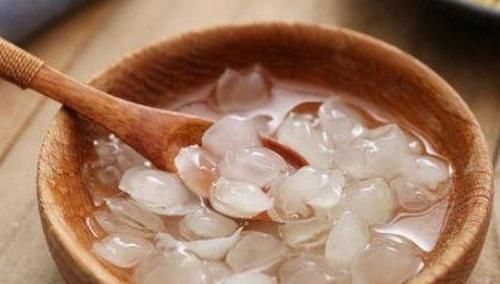 食物|女性想要爱美，要多食3种食物，延缓衰老，早食早受益