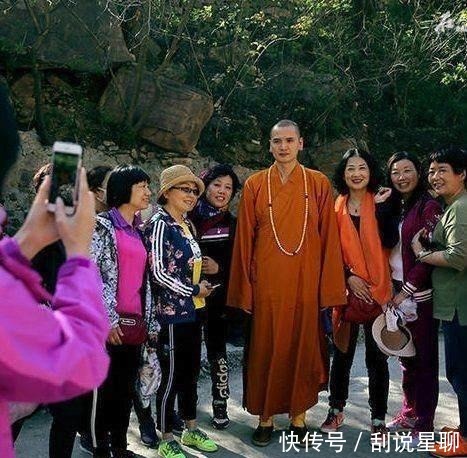 佛像|中国第一帅和尚,身高1米9,天生佛像,堪称是“现代版唐僧”!