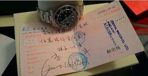 英文|家长群里“飙英语”,有位妈妈忍不住开怼,一句话让大家哑口无言