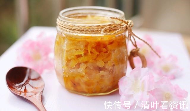 肌肤|蜂蜜和“它”天生一对,早晚喝点,美白淡斑,肌肤紧致,裸妆也美