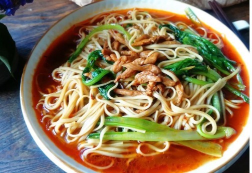 教你一道挂面的家常做法,看着有食欲,吃着香,特别简单