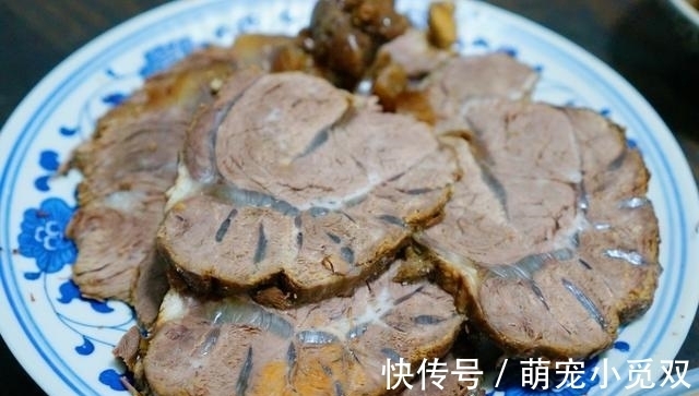 酱牛肉|一家三口的极简晚餐，半小时就做好，营养丰富，适合秋天吃