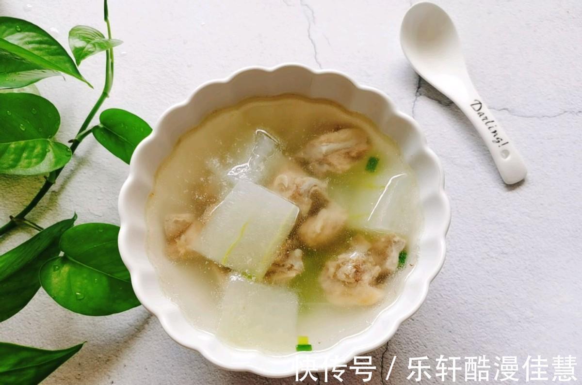 冬瓜块|冬瓜营养丰富，和排骨是经典搭配，炖出来的汤鲜美可口