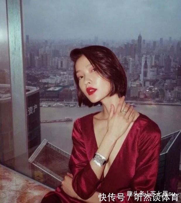 脸部 方脸女孩天生气质?错了,选对发型、饰品、妆容修饰后才有超模感