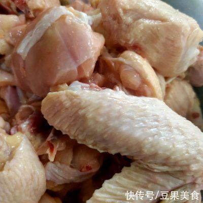  吃一次就上瘾的火锅鸡