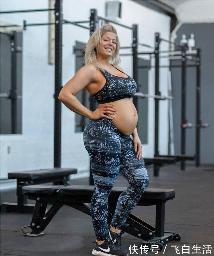 怀孕期间|国外辣妈实力不俗,孕期坚持健身,如今跻身大码模特行列