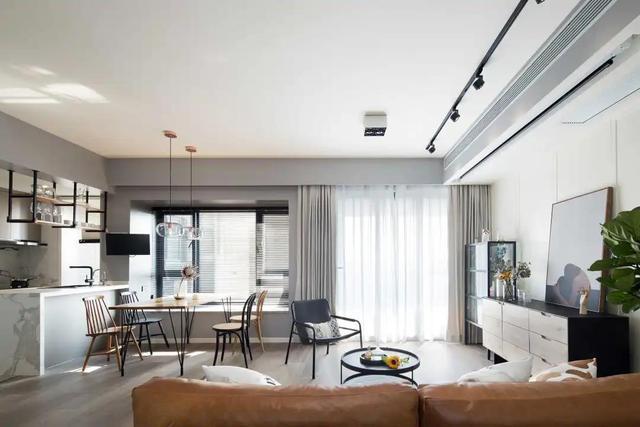 黄铜色|她家130平的新房，满足了我对家的一切期待，全屋干净利落超有品