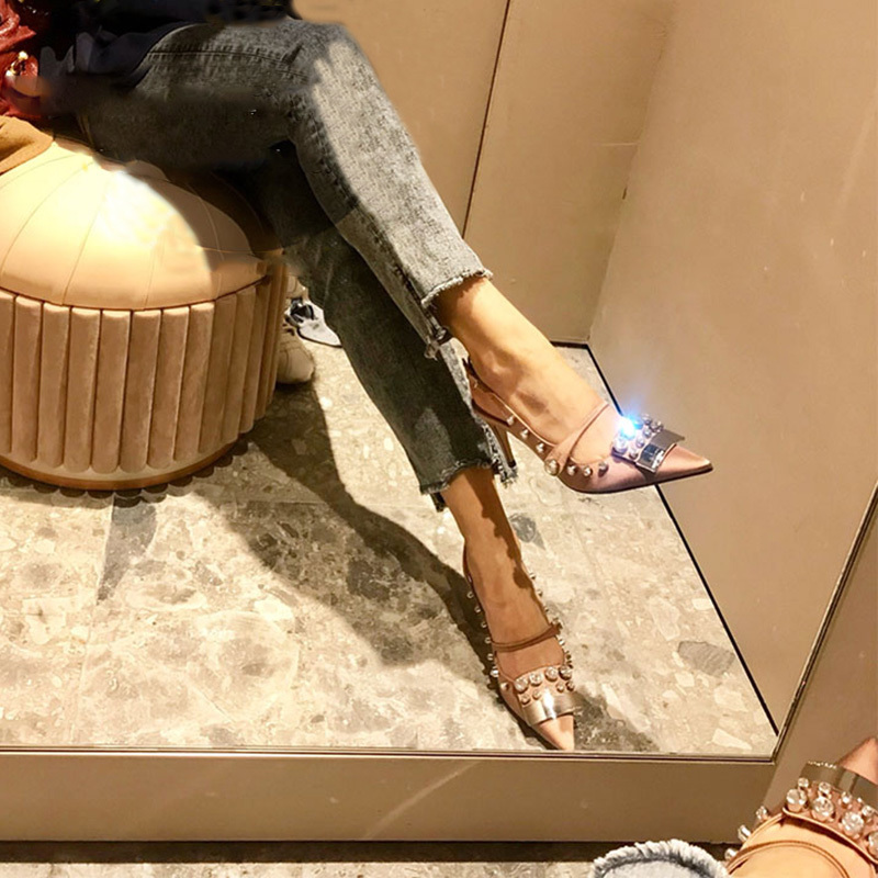 高跟鞋 细跟鞋非常百搭有魅力,拥有它让你不再平凡!