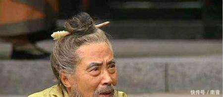 皇甫嵩|此人原本可以取代汉朝建国,最后放弃了,不然就轮不到曹操刘备了!