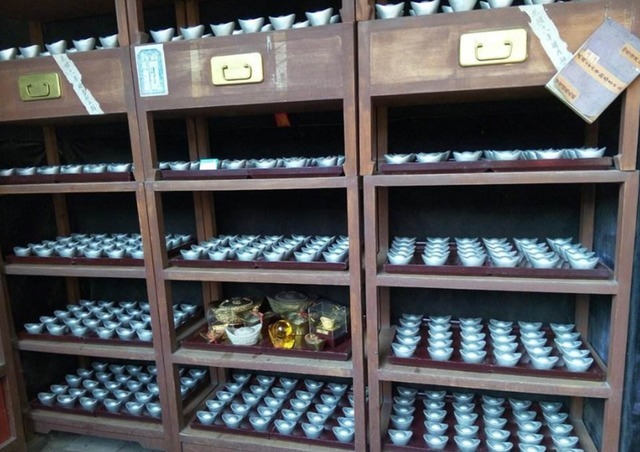 上官|中国古代,平民想当官太难了,就算当上官后也不一定有高收入