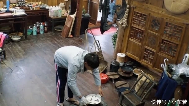 黃磊 還記得黃磊自制的牛奶粥嗎,粉絲模仿后卻差評(píng):根本喝不下去?