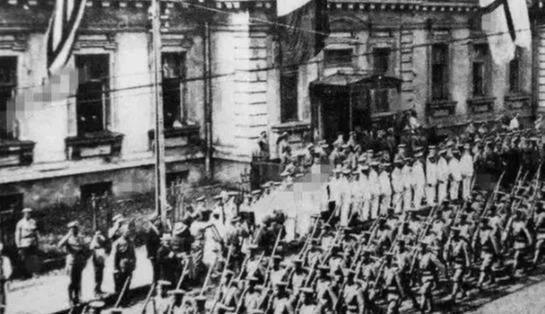 军队|这支7万日军军队没有败在苏军手里,不料被一群妇女全歼