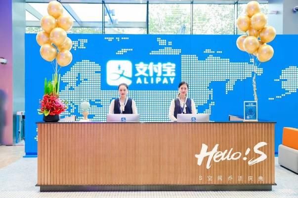 商企|万物梁行获2021 RICS中国奖六项大奖，领跑商企服务赛道