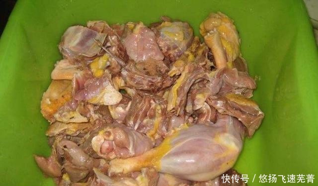 鸭肉用什么香料烧最香!