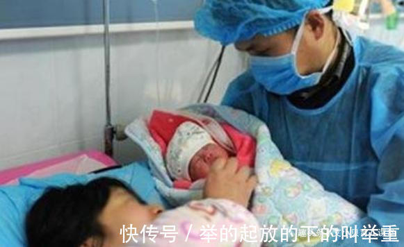 产妇|产妇生完宝宝,过了4天又生了一个,看见孩子全家人都说搞错了
