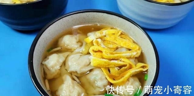 我家三人早餐,面食小吃丰富营养,蔬菜水果齐上桌,暖胃管饱