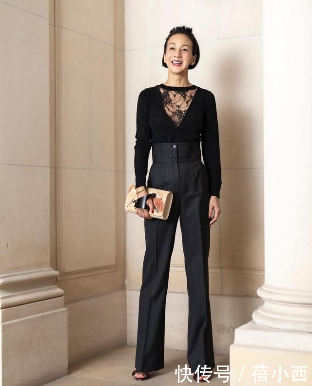 高跟鞋|女人到了50岁更要打扮,不会穿搭的看过来,学日本阿姨优雅的示范