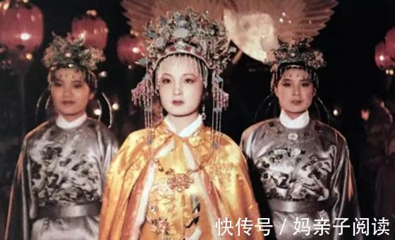 元春&紅樓夢：賈元春省親最大的伏筆，都在她點的四出戲里