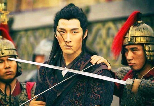 哥们|刘封三个回合败给曹彰，要是换成他的好哥们，谁胜谁负？