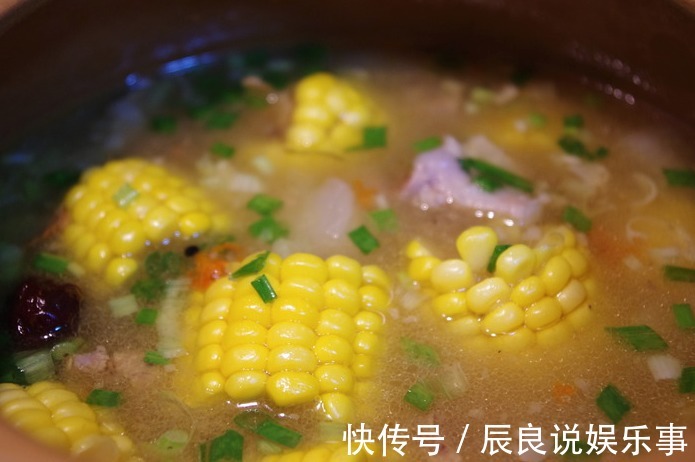 孩子|2岁男童半夜喊肚子疼,被家长送到医院,医生检查后:安排手术吧