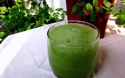 女性不愿变老，多吃以下食物，排毒养颜，美白肌肤，增强体质