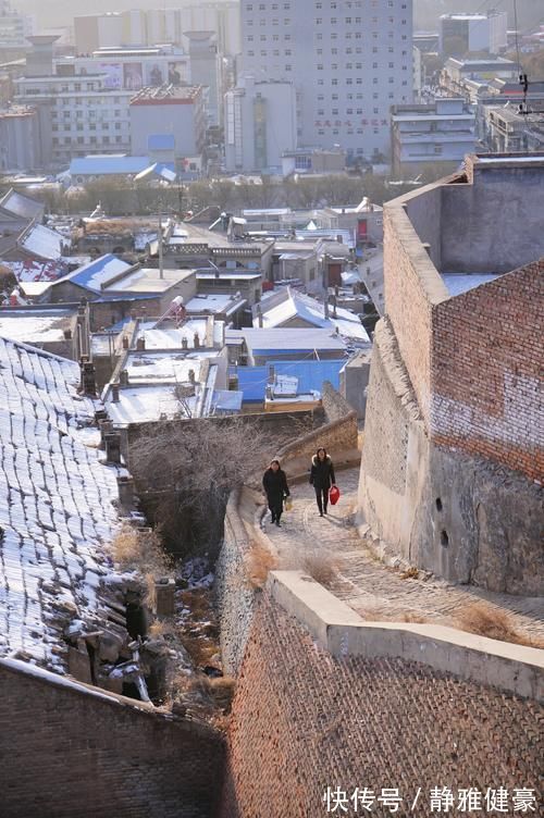 佛教圣地|陕北这座寺庙，曾是总兵家祠，现在是佛教圣地，距今500年了