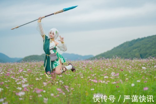 可可萝|公主连结可可萝神级还原,白毛的小只萝莉,连呆毛都一模一样