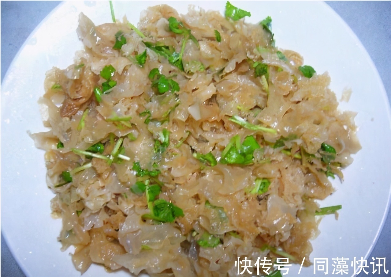 银耳|女性养生,常吃三种美食,补充营养,养护血管,增强抵抗力