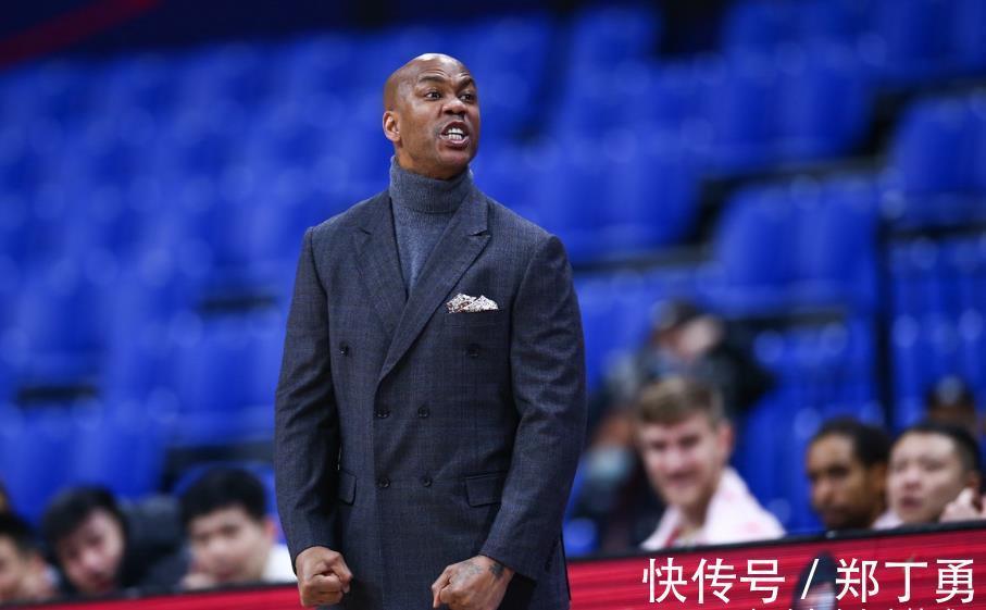 利夫|CCTV5直播!北控队迎战老冤家,马布里解禁复出,三外援携手复仇