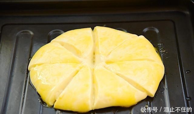 牛奶|牛奶别再直接喝了,教你新吃法,好吃还软嫩香甜,孩子最爱吃