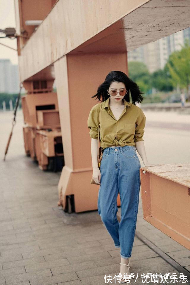 有气质 今夏不流行裙子配高跟鞋了,这样搭才是真的美,像三木一样有气质