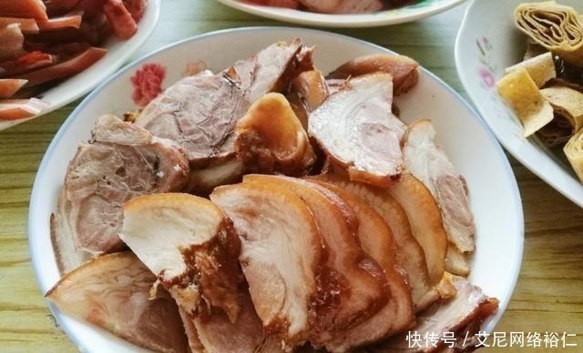 味道|晒晒婆婆家的年夜饭,12道菜,荤素搭配有营养,简单好吃有味道